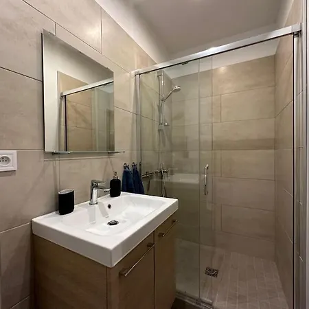 1 Ou Privees En Centre Choisissez Option * Bonneville (Haute-Savoie)